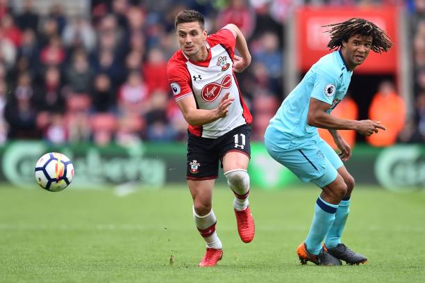 加强对于 加强对于